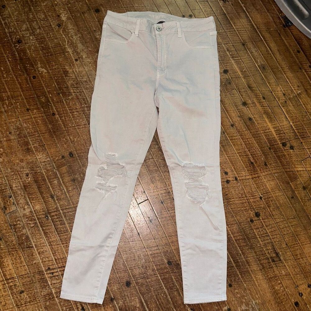 American Eagle tan destroyed stretch hi-rise size 14 jeggings